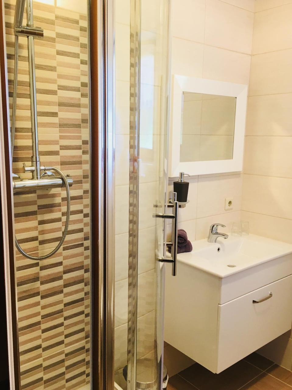 Apartment Alpenwelt نيوستيف ام ستوبيتا المظهر الخارجي الصورة